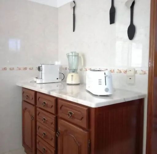 Ferienhaus Spacious House In Sagres With Private Patio & Bbq
