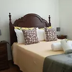 Spacious House In With Private Patio & Bbq * Sagres