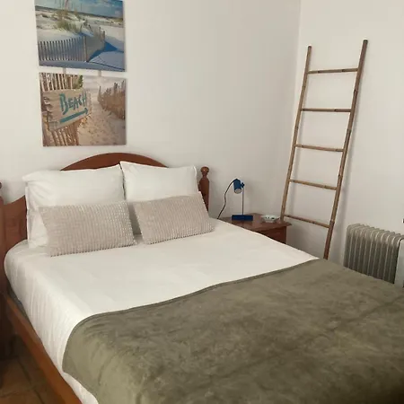 Spacious House In With Private Patio & Bbq Casa de Férias